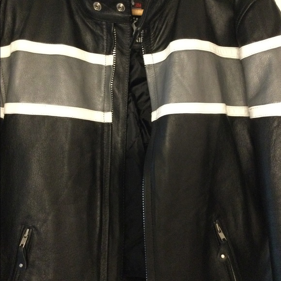 Men’s Genuine Leather Motorcycle Jacket Size 44 - Picture 2 of 9
